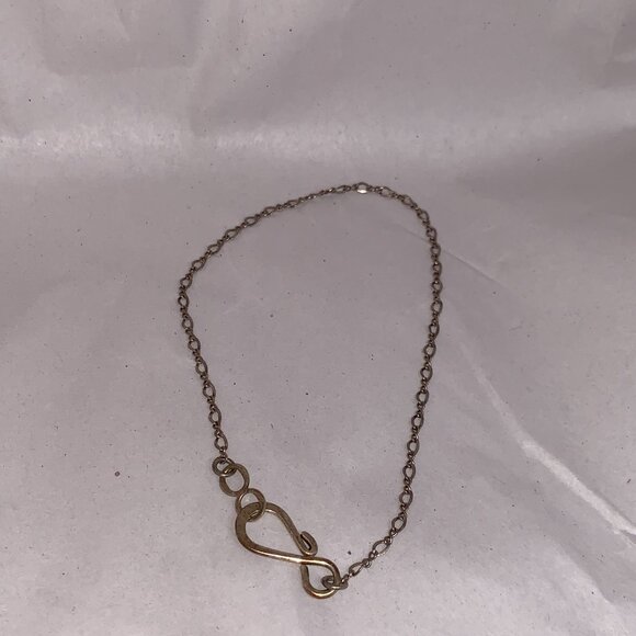 8" Long Sterling Silver Figure 8 Bracelet - Picture 11 of 12